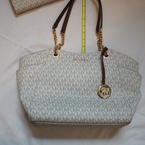 Michael Kors Jet Set Travel Large Chain Shoulder Tote white and Camel MK logo - Picture 2 of 16